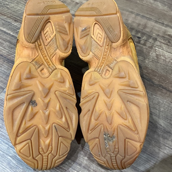 RARE Adidas Yung 1 Ochre Sneaker - Picture 8 of 14